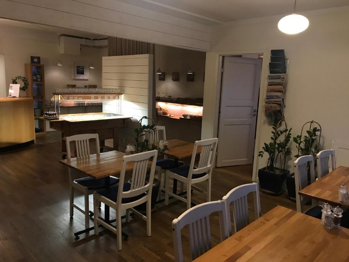 Port Hotel Ocean Villa Karlshamn  Extérieur photo
